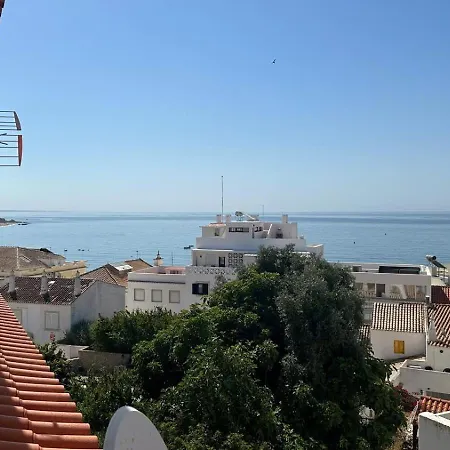 Sea View Old Town Flat * البوفيرا