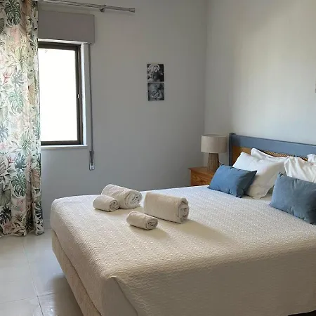 Sea View Old Town Flat * البوفيرا