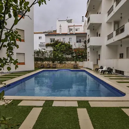 Sea View Old Town Flat * البوفيرا